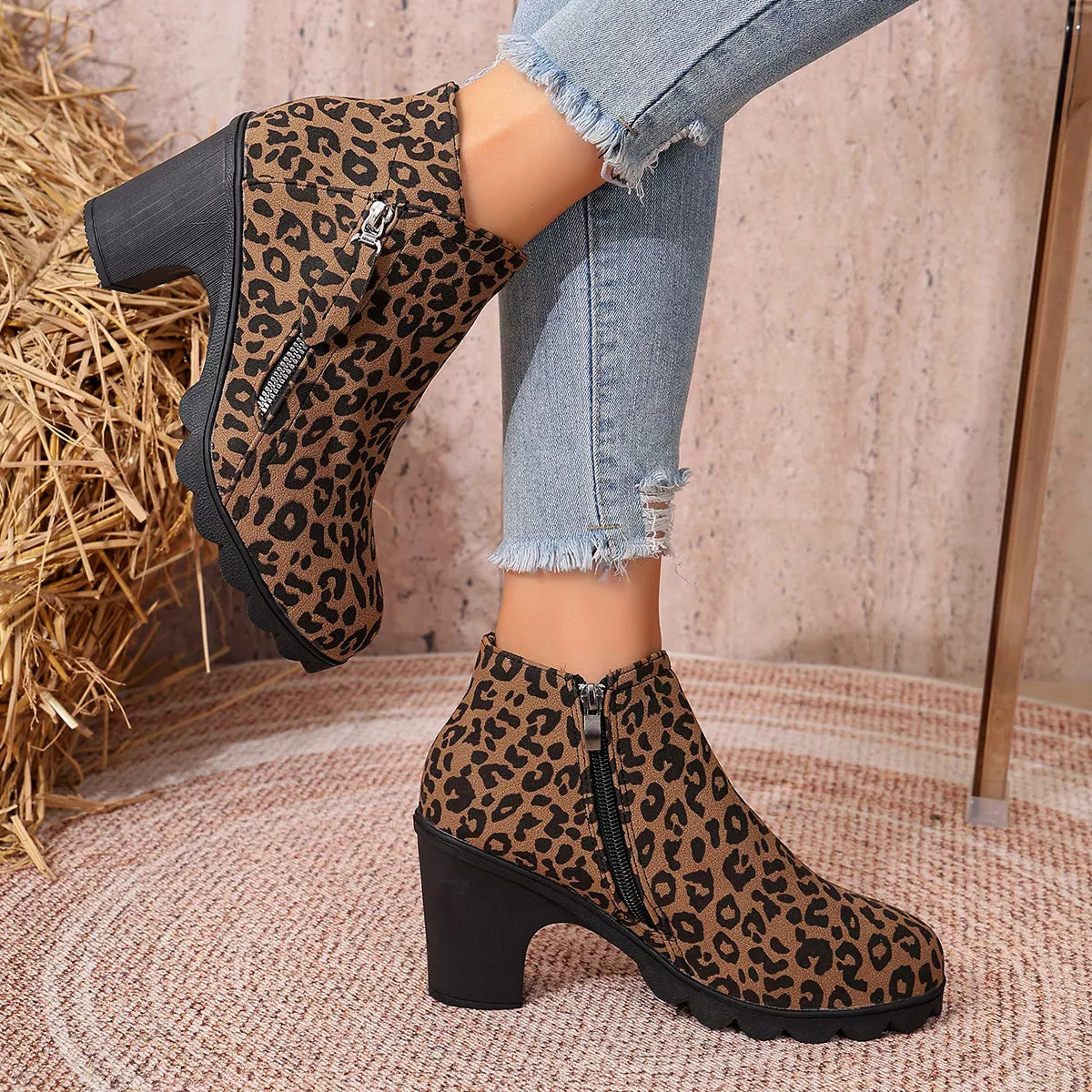The Block Heel Ankle Boot – image 10