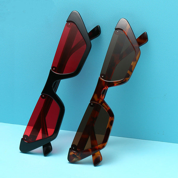 The Retro Cat-Eye Sunglasses
