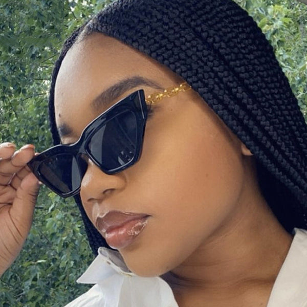The Chain-Arm Cat-Eye Sunglasses