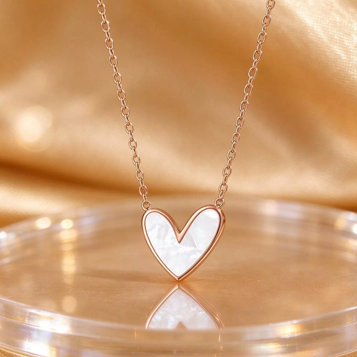 The Gold Charm Pendant – image 3