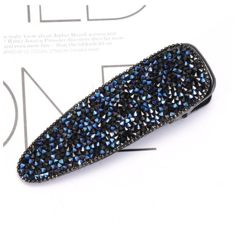 The Pavé Oval Hair Clip – image 4