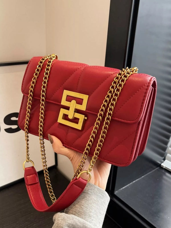 The Holiday Red Chain Bag