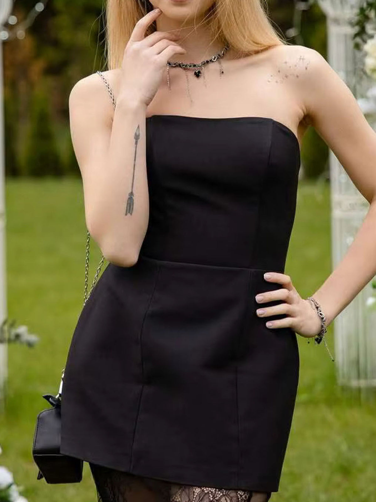 The Black Lace Skirt Set – image 3