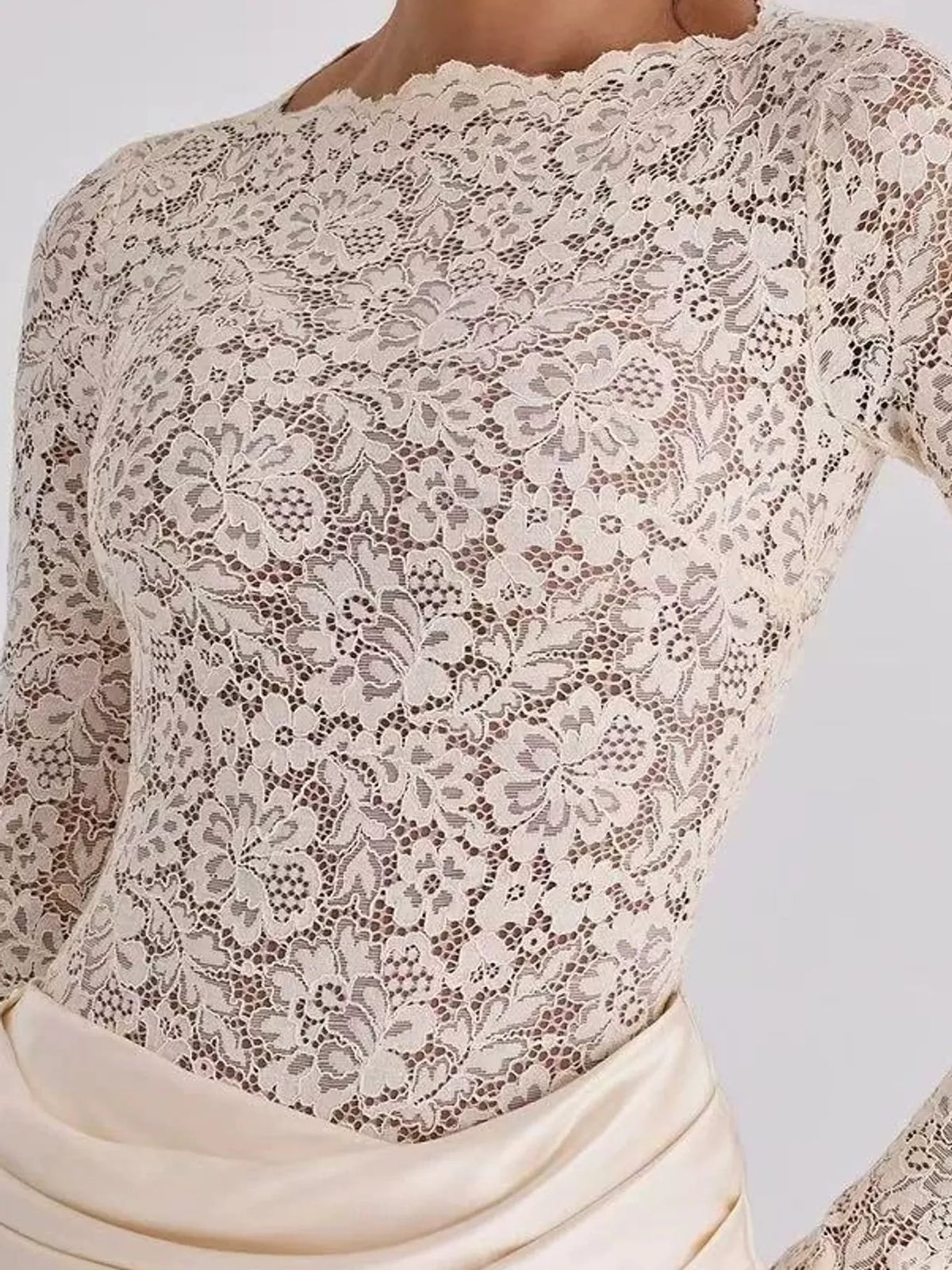 The Contessa Lace & Satin Maxi – image 15