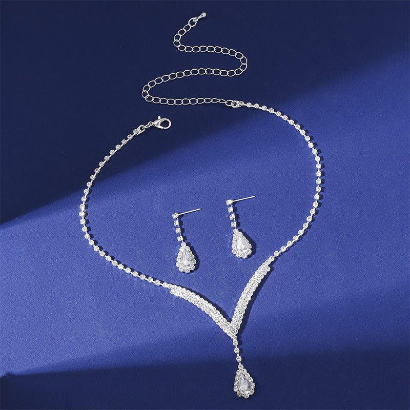 The Ruby Riviere Crystal Necklace Set – image 8