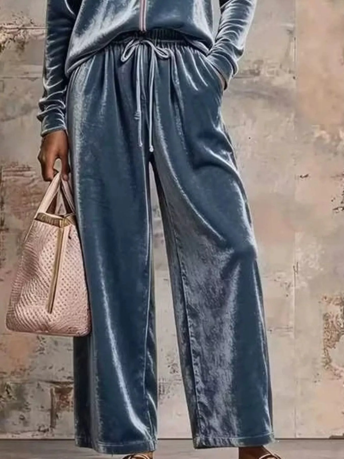 The Velvet Zip Set – image 6